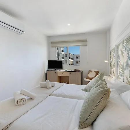 Apto Svezda Playa Américas By Paramount Holidays Arona (Tenerife)